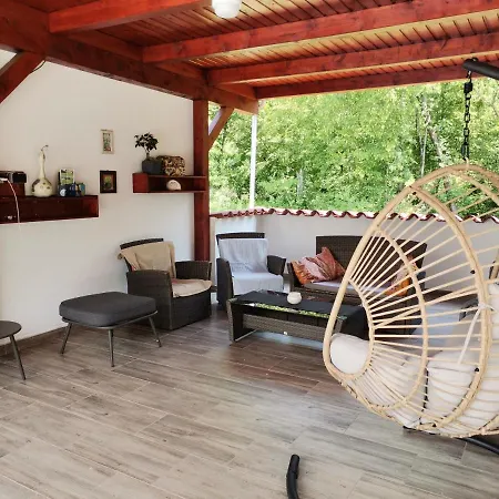 Appartamento Two Apartmans Whit Big Pool